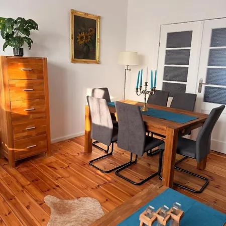 Apartament Fuer Max 6 Personen Nahe Berlin Und Potsdam *